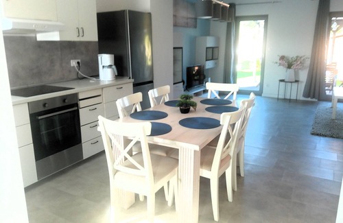 Trzesacz House | Cozy vacation home 600m from the Baltic Sea. Pet friendly!