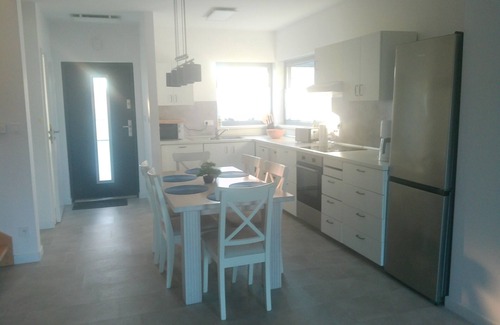 Trzesacz House | Cozy vacation home 600m from the Baltic Sea. Pet friendly!