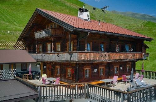 Vorderlanersbach House | Cozy vacation home