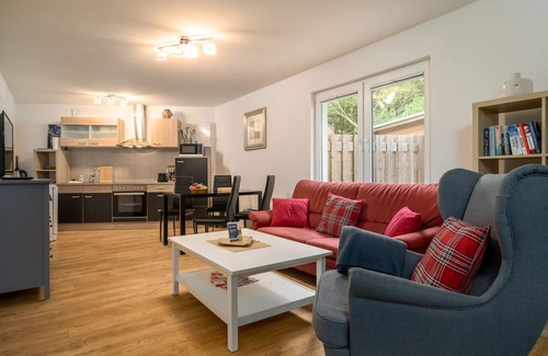 Muritz House | Cozy vacation home in a quiet, idyllic location on a slope and lake with fireplace