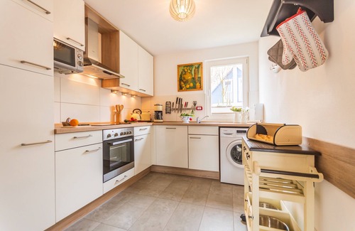 Juliusruh House | Cozy vacation home near the beach with infrared cabin & fireplace