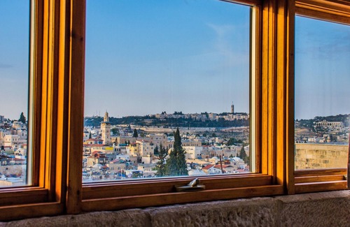 Old City Apartment | Cozy, Vacation Rental in the Jewish Qtr. Old Jerusalem