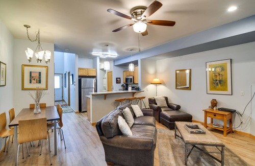 Edwards House | Cozy Vail Valley Townhome - Walk to Riverwalk!