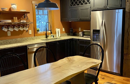 Stratton House | Cozy Vermont Home Near Mount Snow & Stratton