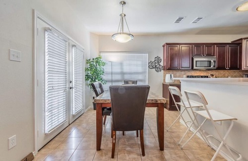 Little Elm House | Cozy Vibe in Frisco/Little Elm
