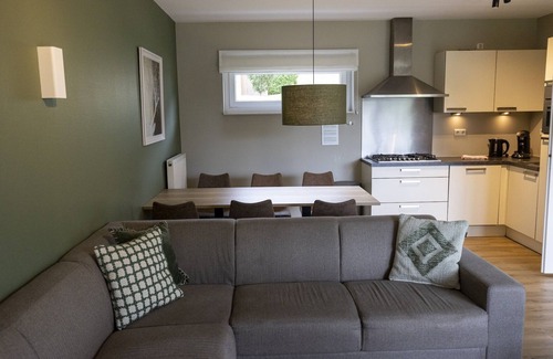 Heimbach Villa | Cozy Villa at Eifel Park