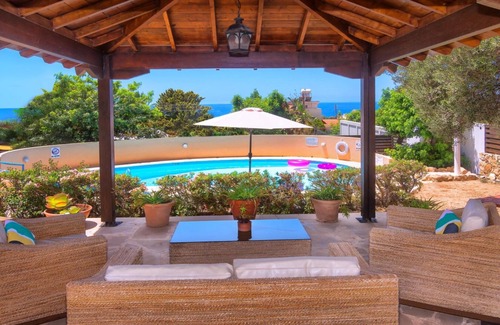 Pegeia Villa | Cozy Villa, Prime Location, Coral Bay, Large Pool, Billiard, nVillas for Groups
