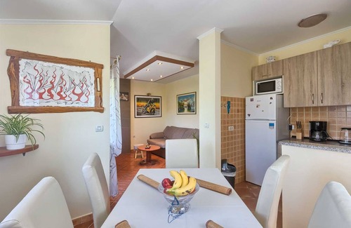 Gologoricki Dol Villa | Cozy villa with pool surrounded by nature