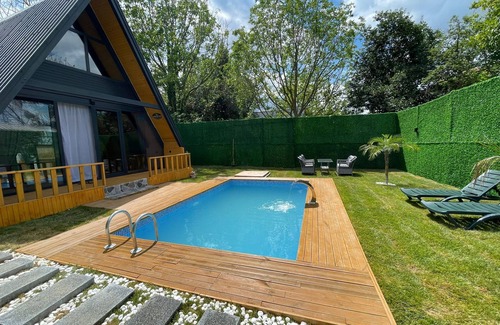 Sapanca House | Cozy villa with 1 bedroom and AC, WiFi in delightful Sapanca