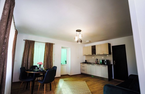 Sovata Villa | Cozy villa with all the perfect touches for a relaxing trip.