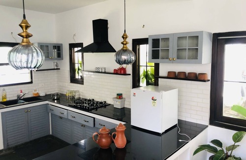 Bommayapalayam Villa | Cozy Villa with A beautiful backyard n VILLA ARIGATO