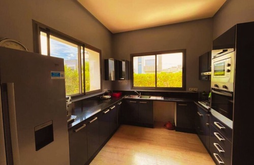 Bouskoura Villa | Cozy Villa with private pool and indoor fireplace next to the forest