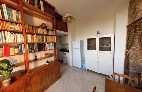 Bzommar House | Cozy Vintage Mountain house in the middle of Nature with amazing sea views!
