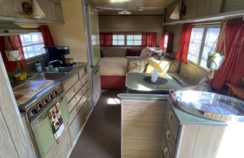 Santa Ynez House | Cozy Vintage Trailer Wine Country Retreat