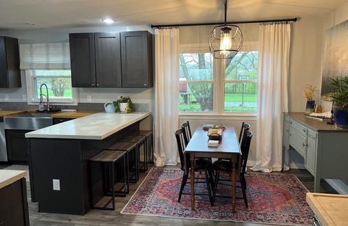 Cedar Mountain House | Cozy Virginia Getaway! 1 dog welcome, and 1 month minimum stay required