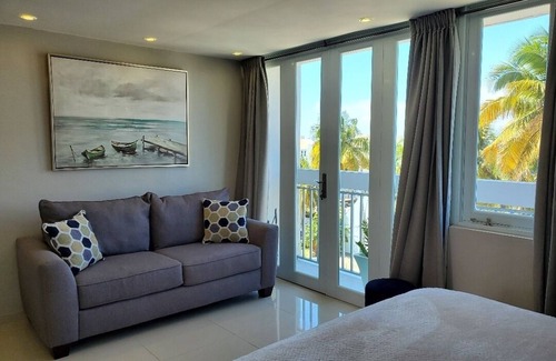 Playa Fortuna Apartment | Cozy Waking Distance to the Beach