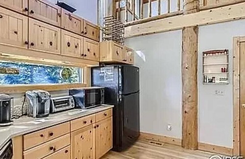Lyons Ski Chalet | Cozy waterfront chalet at headwaters of Little Thompson river