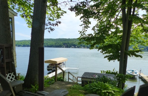 Hammondsport Cottage | Cozy Waterfront Cottage on Waneta Lake
