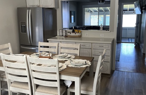 Winchester Cottage | Cozy WATERFRONT Cottage on Highland Lake, CT - central a/c & heat