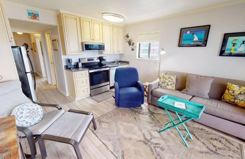 Tybee Island Condo | Cozy waterfront escape w. community pool + ocean views.