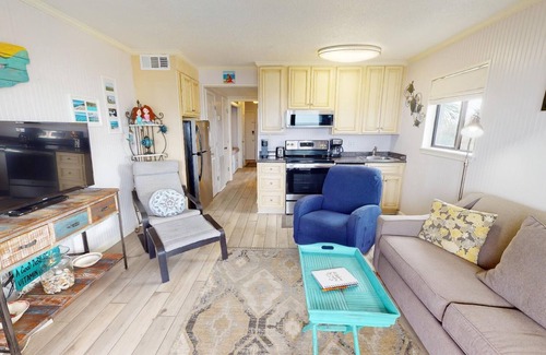 Tybee Island Condo | Cozy waterfront escape w. community pool + ocean views.