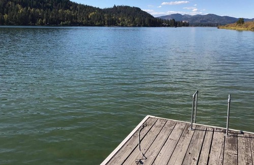 Priest River House | Cozy Waterfront home with private beach/dock