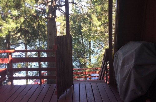 Island Park Cabin | Cozy Waterfront Retreat. Near Yellowstone. Private dock.