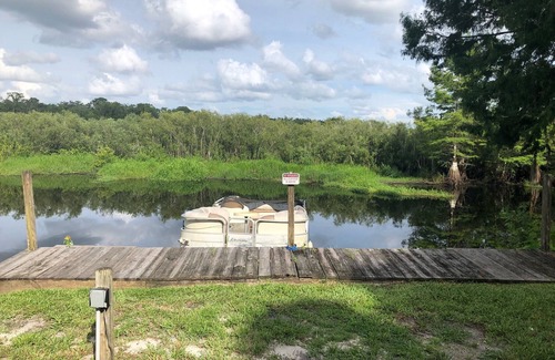 Inverness House | Cozy waterfront RV at Sleepy Hollow Fish Camp