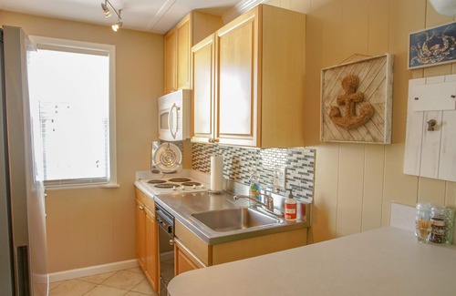 Dewey Beach Condo | Cozy, well-appointed, beach bungalow-style condo just steps from the ocean