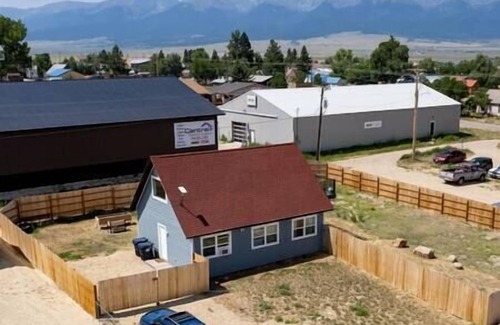 Westcliffe House | Cozy Wet Mountain Valley Cottage