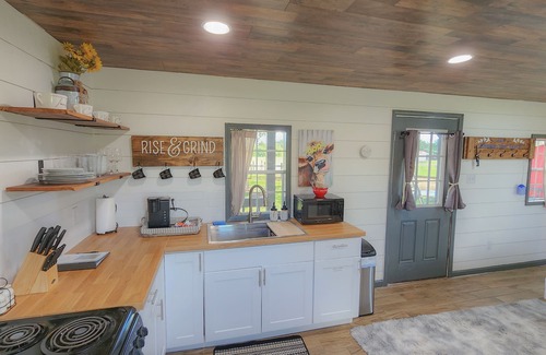 Moulton Cabin | Cozy Wildflower Cabin on a True Texas Ranch!