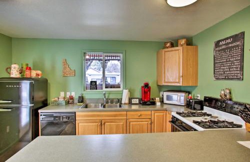 Winchester House | Cozy Winchester Lake Cabin HuntingandFishing Haven!