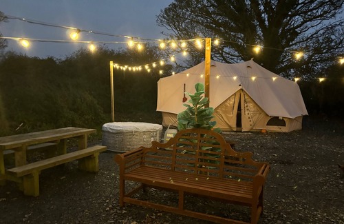 Llanfairpwllgwyngyll Cabin | Cozy Winter Hot Tent With Log Burner, Tv & Hot tub