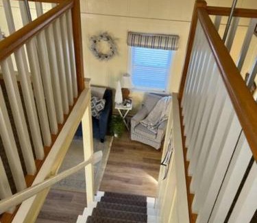 Sabula Boat Rental | Cozy Wintertime Nantucket Cottage Getaway