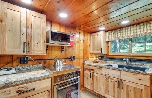 St Germain Cabin | Cozy Wisconsin Getaway w/Dock & Lake Access!