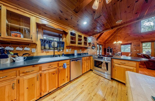 My Mountain House | Cozy Wooded Retreat w/WiFi, Putting Green, Foosball, Private Hot Tub & Views