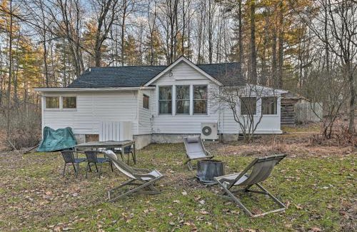 Woodstock House | Cozy Woodstock Home with Fire Pit!