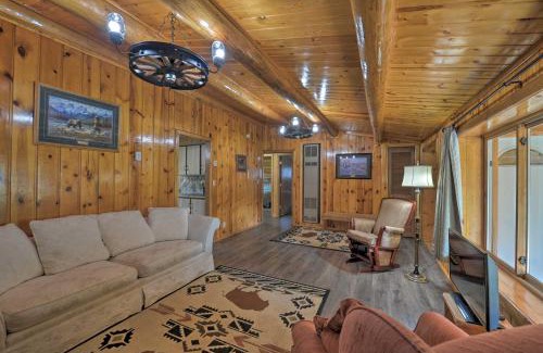 Pinedale House | Cozy WY Home Rivers, Lakes, Mountains, Wildlife