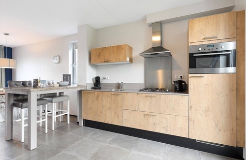 Nieuwvliet House | Cozy Zeeland Beach Retreat