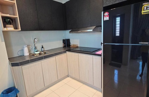Sitiawan House | CozyHome - 3 bedroom Town House with free Wi-Fi