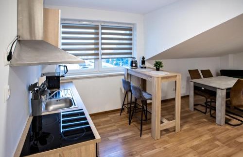 Strasshof an der Nordbahn Apartment | CozyHome - Spacious and Modern Apartment close to Vienna