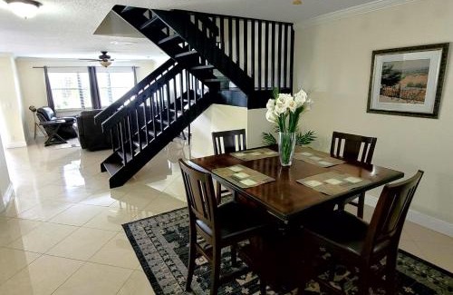 Boynton Beach Apartment | Cozynest2