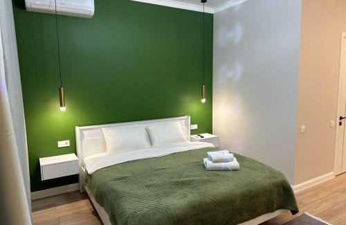 Kaztsik Apartment | CozyStay Meridian