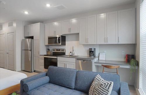 Lower Lawrenceville Apartment | CozySuites Dream SDO, Lawrenceville