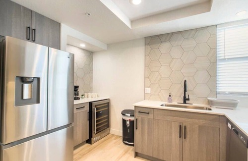Kierland Apartment | CozySuites Oasis at Kierland Commons!