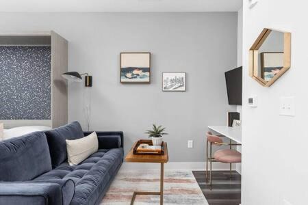 Cole-Noble District Apartment | CozySuites Studio Apartment in Urban Indy