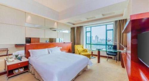 Changping Hotel | CP Peninsula Hotel