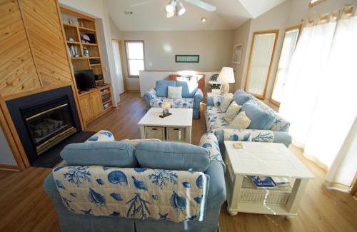 Corolla House | CP760 - Shell Seekers