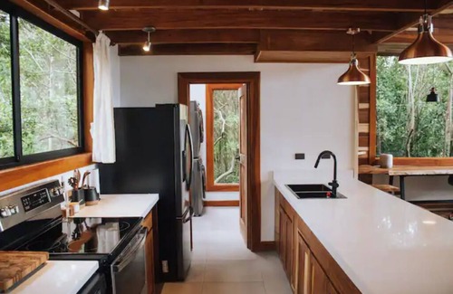 Monteverde Cottage | Miramar Cottage - Nestled in the Cloud Forest