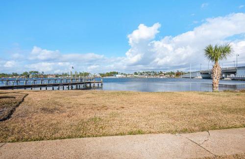 Lower Grand Lagoon House | Crabby Lagoon C104